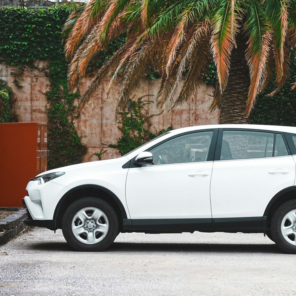 4 Hour Thiruvananthapuram Car Rental Package